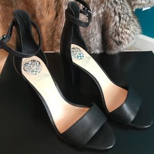 Vince Camino Colina Sandal